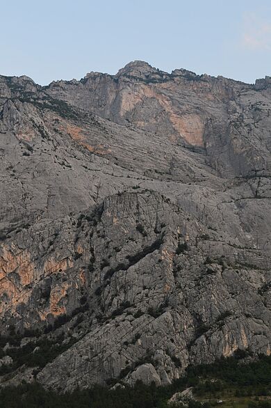 Blick in die gewaltige Südostwand des Monte Casale